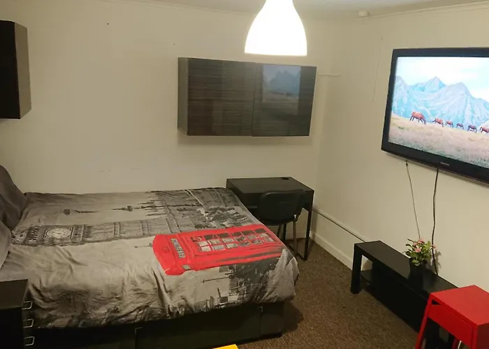 3- Room In Central London